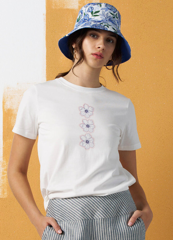 Madly Sweetly - Sweet-Tee // White Daisies